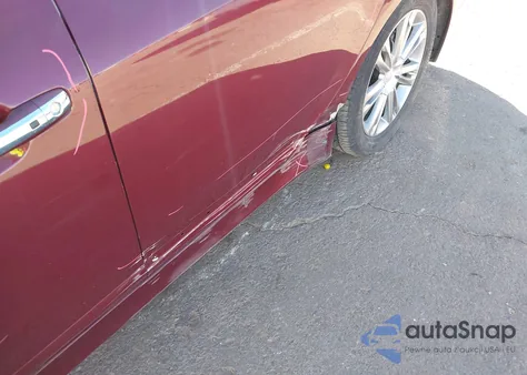 2012 Hyundai Genesis 3.8 z USA, uszkodzony, nr VIN KMHGC4DD7CU195579